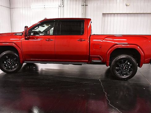 Used 2025 GMC Sierra 2500 AT4 w/ AT4 Premium Plus Package AWD/4WD image 4