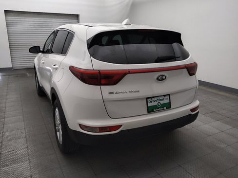 Used 2019 Kia Sportage LX FWD image 6