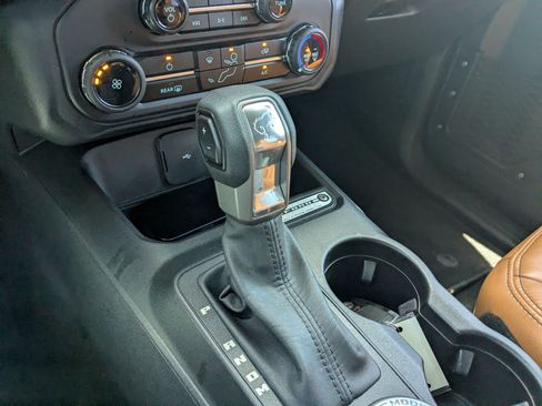 Certified 2023 Ford Bronco 4-Door w/ Sasquatch Package AWD/4WD image 26