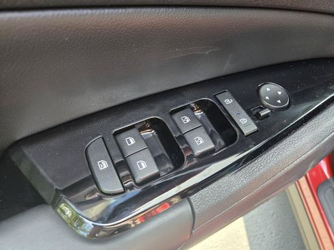 Used 2025 Kia Sportage X-Line AWD/4WD image 14