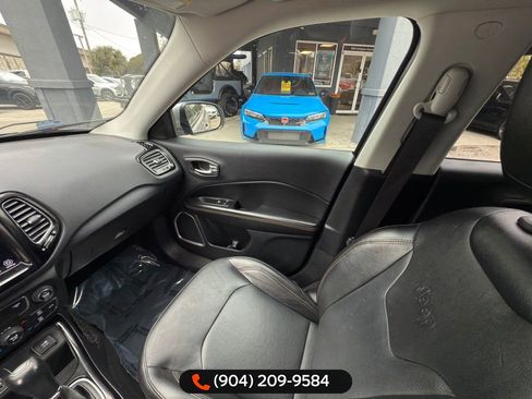 Used 2020 Jeep Compass Limited image 28