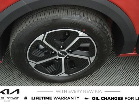 New 2026 Kia Niro LX FWD image 21