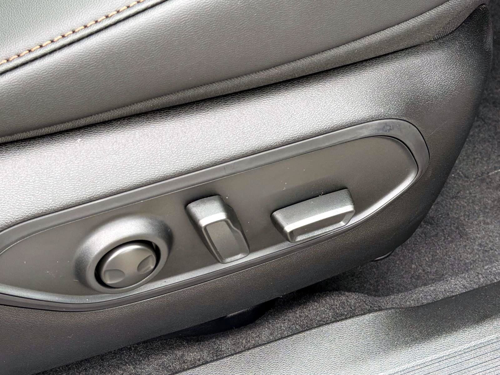 New 2026 Jeep Cherokee Limited AWD/4WD image 13