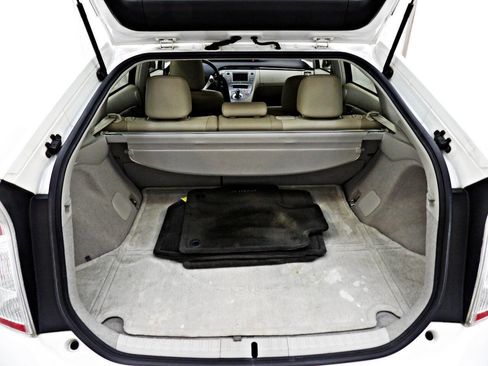 Used 2012 Toyota Prius Four image 13