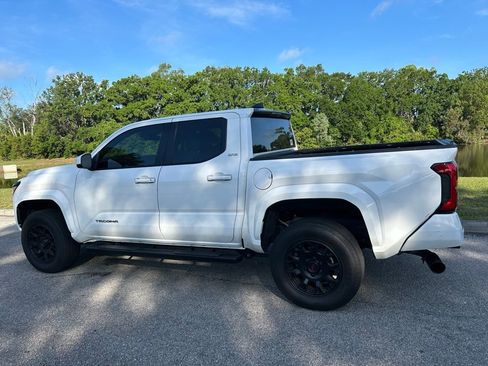 Used 2024 Toyota Tacoma SR5 RWD image 3