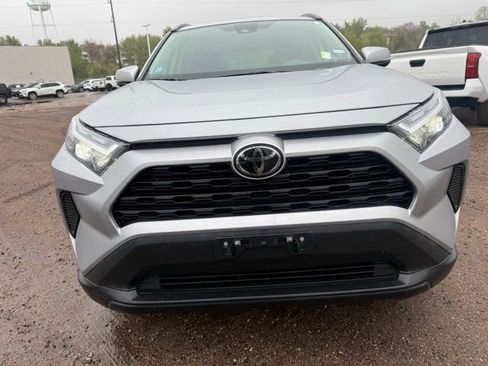 Used 2023 Toyota RAV4 XLE w/ Convenience Package FWD image 8