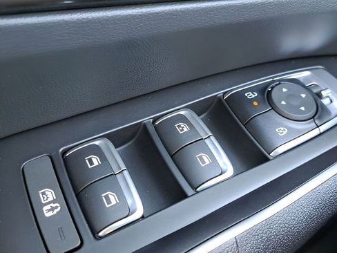 New 2026 Kia Sorento LX FWD image 26