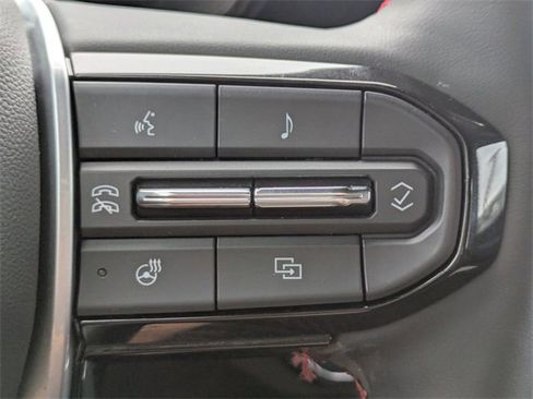 Used 2023 Chevrolet Colorado Z71 w/ Z71 Convenience Package 2 image 27