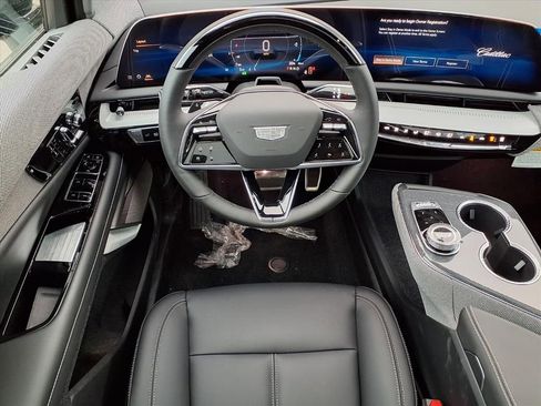 New 2026 Cadillac Optiq Sport 1 image 11