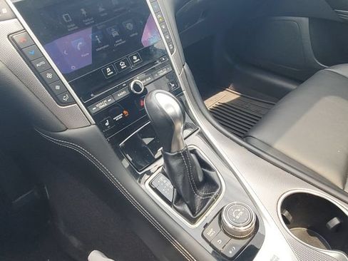 Used 2015 INFINITI Q50 Premium w/ Navigation Package AWD/4WD image 15