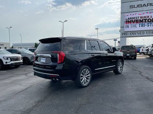 Used 2021 GMC Yukon Denali w/ Denali Premium Package AWD/4WD image 5