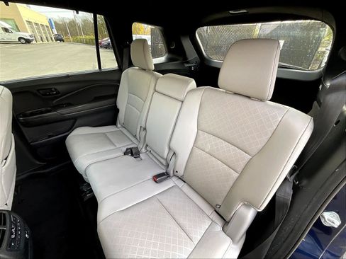 Used 2022 Honda Passport Elite image 15