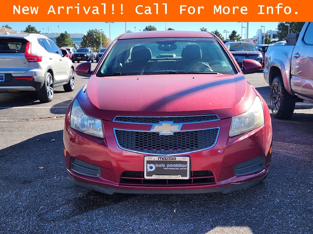 Used 2012 Chevrolet Cruze LT FWD image 3