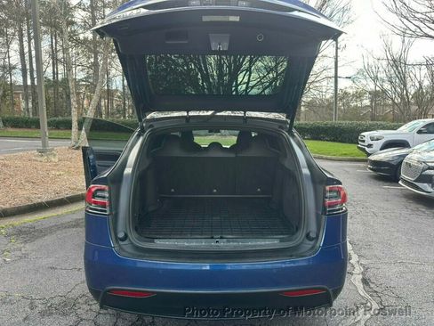 Used 2018 Tesla Model X P100D image 22