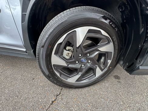 Used 2024 Subaru Crosstrek 2.5i Limited w/ Crosstrek Mirror Package image 35