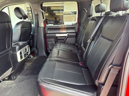Used 2019 Ford F150 Lariat w/ Equipment Group 502A Luxury AWD/4WD image 25