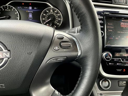 Used 2023 Nissan Murano SL AWD/4WD image 14