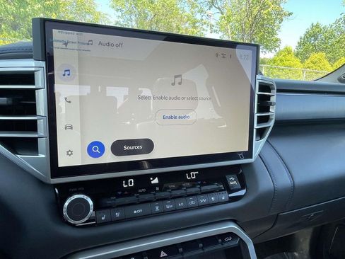 Used 2025 Toyota Tundra Platinum image 38