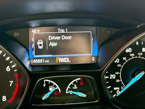 Used 2017 Ford Focus SE image 13