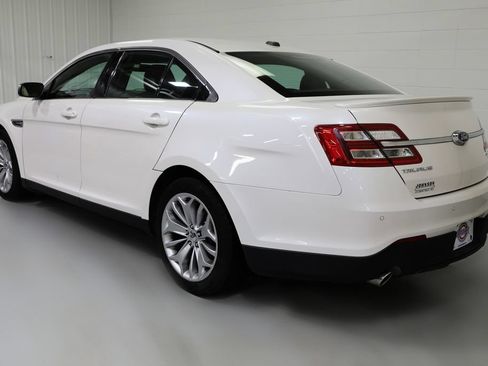 Used 2013 Ford Taurus Limited AWD/4WD image 18