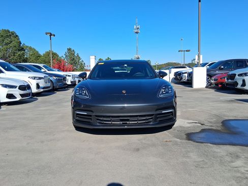 Used 2019 Porsche Panamera 4 image 6