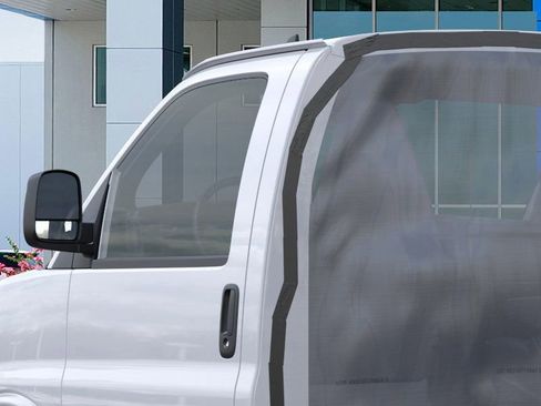 New 2025 Chevrolet Express 4500 w/ Power Convenience Package RWD image 12