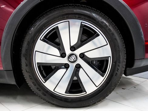 Used 2022 Porsche Taycan 4 Cross Turismo image 11