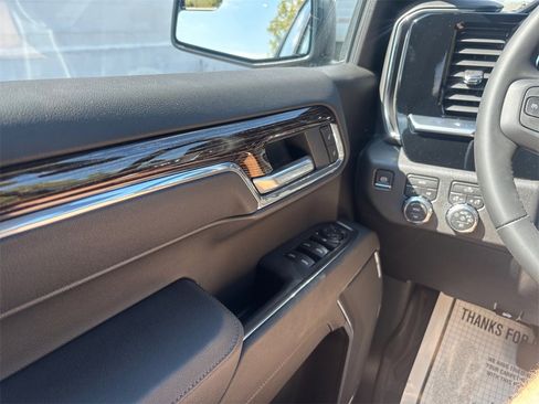 New 2026 GMC Sierra 1500 Elevation image 26