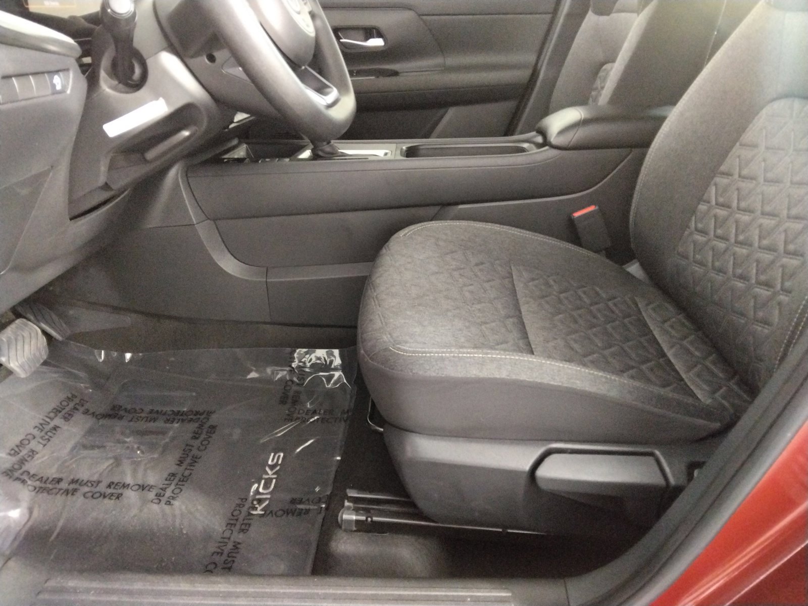 Used 2026 Nissan Kicks SV FWD image 23