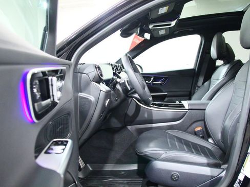 Certified 2026 Mercedes-Benz GLC 300 4MATIC image 4