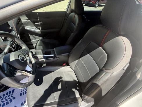 Used 2020 Nissan Sentra SV FWD image 17
