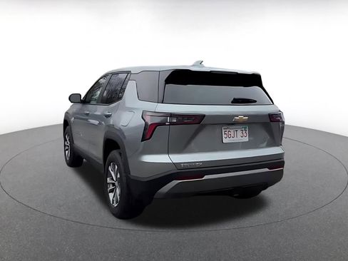 Used 2025 Chevrolet Equinox LT image 11