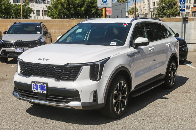 New 2026 Kia Sorento EX AWD/4WD image 4