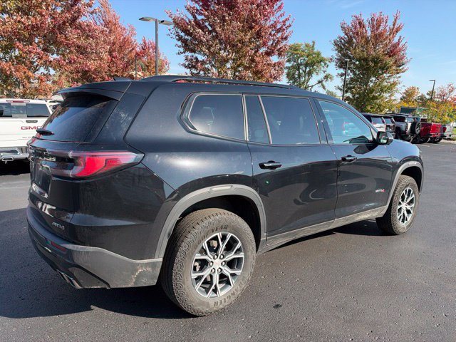Used 2024 GMC Acadia AT4 w/ Luxury Package AWD/4WD image 6