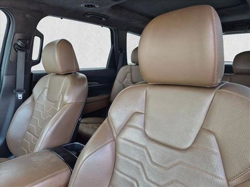 Used 2022 Kia Telluride SX w/ SX Prestige Package AWD/4WD image 13