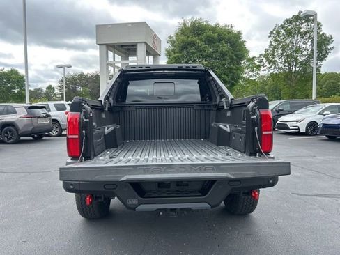 New 2026 Toyota Tacoma 4x4 Double Cab Hybrid image 8