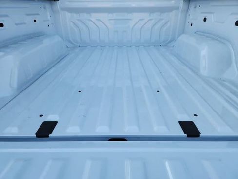 New 2026 Chevrolet Silverado EV LT AWD/4WD image 42