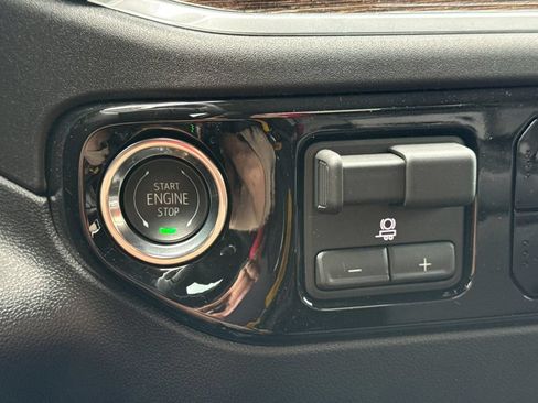 New 2026 GMC Sierra 1500 Elevation AWD/4WD image 22