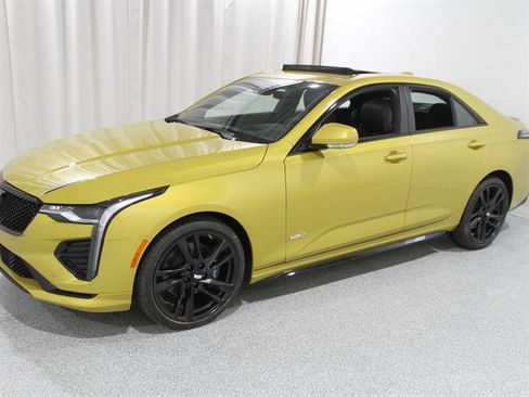 New 2026 Cadillac CT4 V w/ LPO, Blue Accent Package image 3