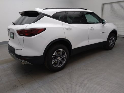 Used 2024 Chevrolet Blazer LT w/ Convenience Package FWD image 10