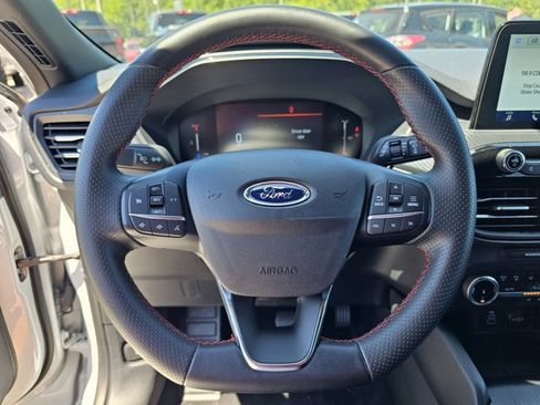 Used 2025 Ford Escape ST-Line FWD image 20