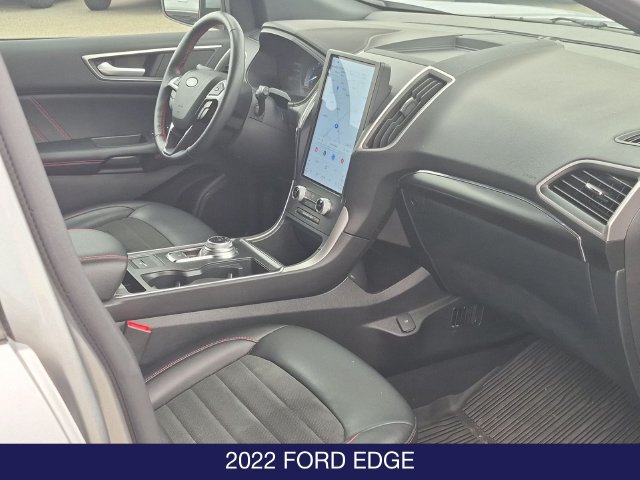 Used 2022 Ford Edge ST-Line w/ Cargo Accessory Package AWD/4WD image 24