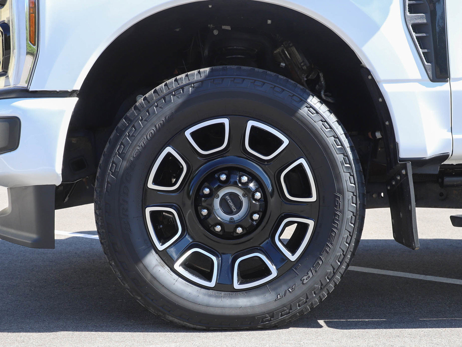 Used 2025 Ford F350 Platinum AWD/4WD image 37