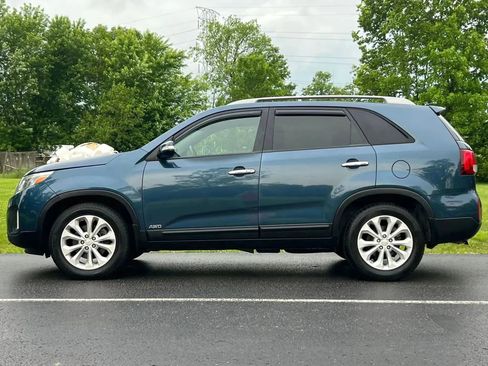 Used 2015 Kia Sorento EX AWD/4WD image 8