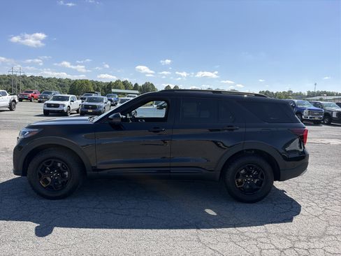 New 2026 Ford Explorer Tremor w/ Tremor Ultimate Package AWD/4WD image 8
