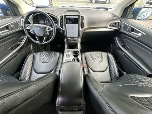 Used 2024 Ford Edge Titanium AWD/4WD image 18