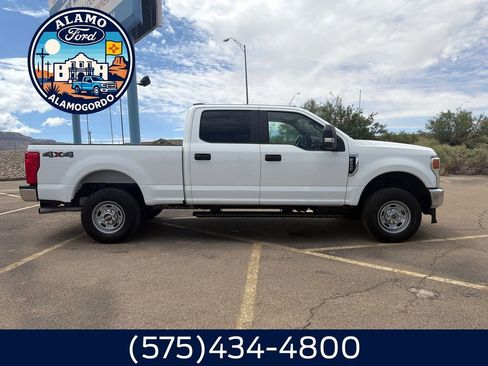 Used 2022 Ford F250 XL w/ Power Equipment Group AWD/4WD image 6