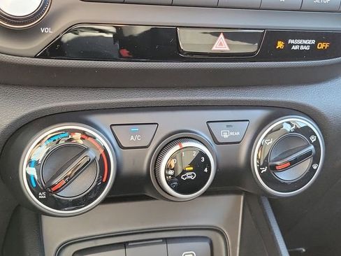 New 2026 Hyundai Venue SE image 10