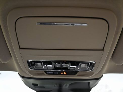 Used 2022 Lincoln Corsair Reserve w/ Equipment Group 201A image 33