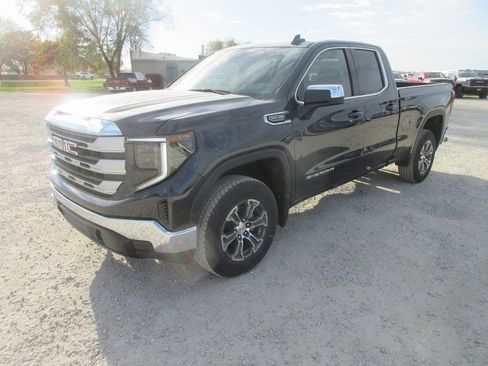 New 2026 GMC Sierra 1500 SLE AWD/4WD image 8